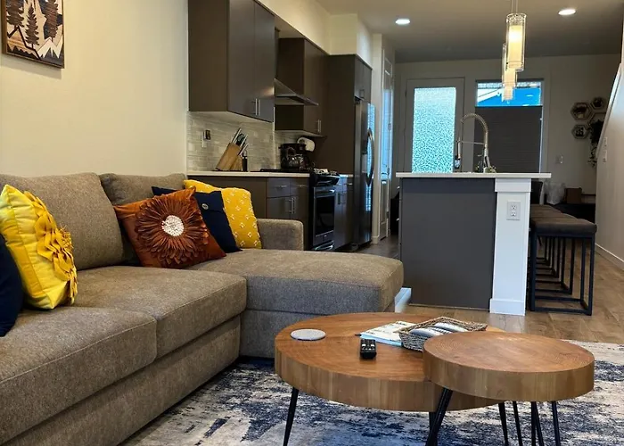 Haven At Greenbridge Close To Airport And Downtown